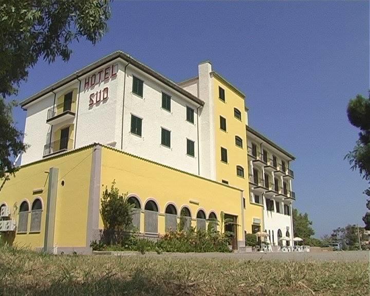 Hotel Sud Fuscaldo Ngoại thất bức ảnh