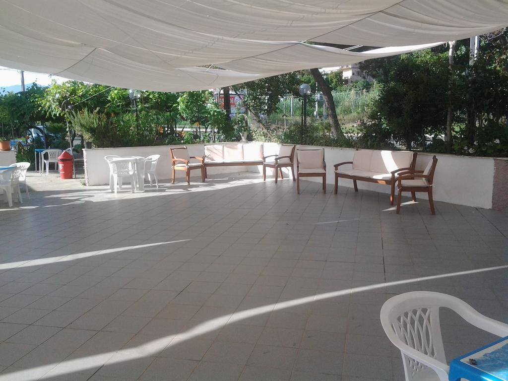 Hotel Sud Fuscaldo Ngoại thất bức ảnh